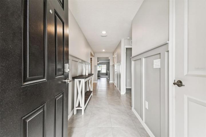 Entry, board & batten