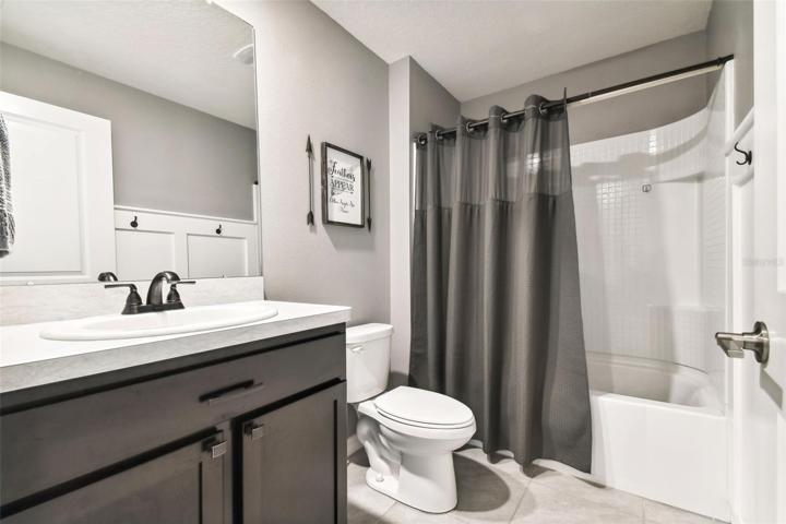 2nd bathroom