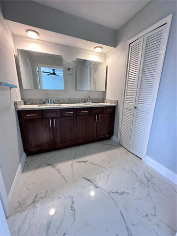 Dual Vanity