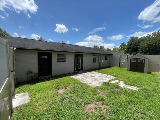 BACKYARD/SHED