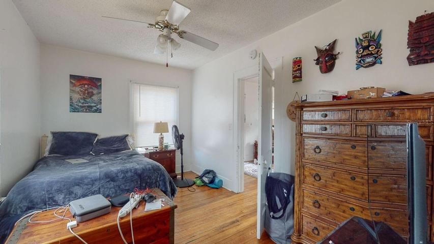 Upper Garage apartment bedroom