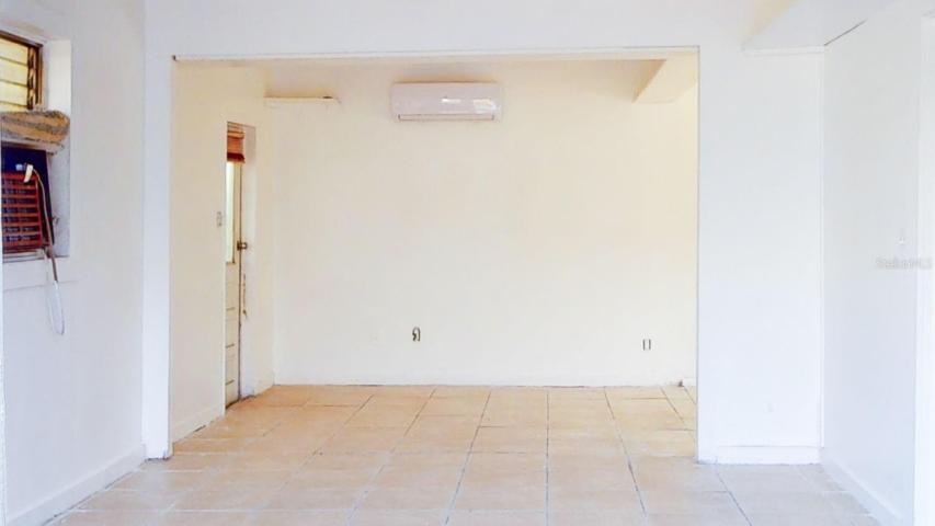 Lower garage apartment