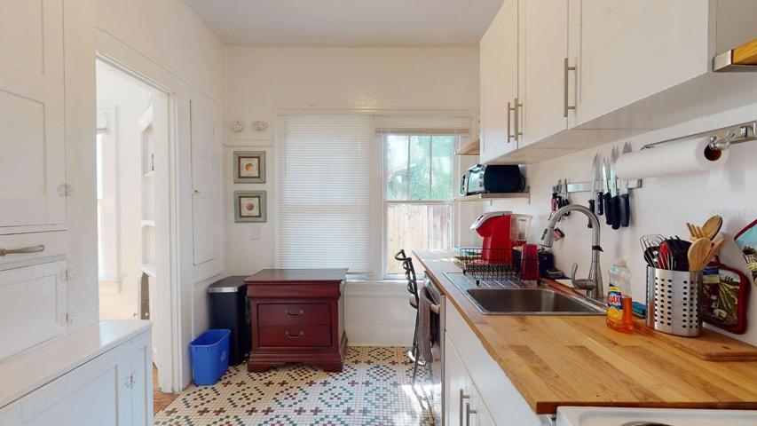 Front east kitchen.