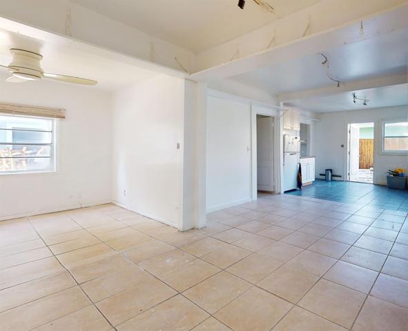 Lower garage apartment
