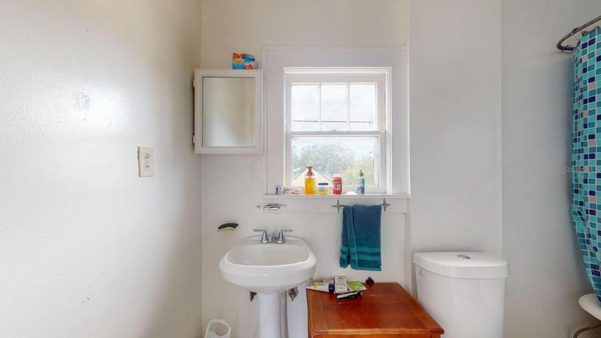 Upper garage apartment bathroom