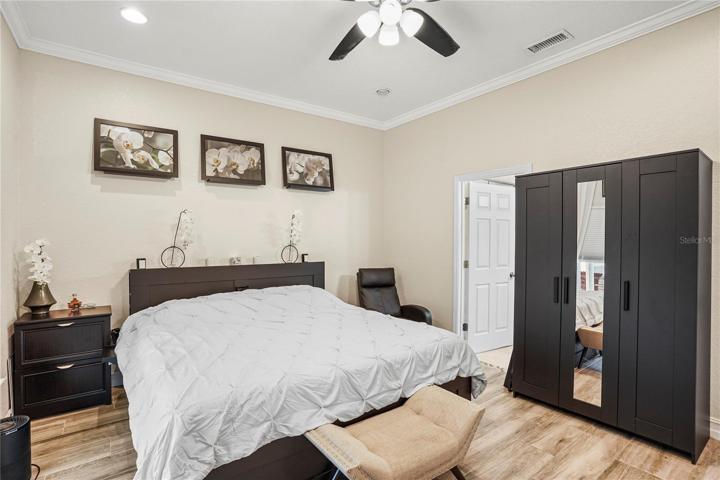 Primary bedroom pic 2