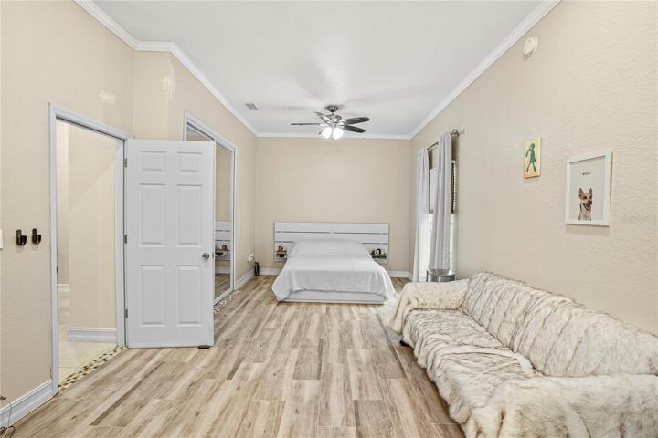 Bedroom 4 extra large room 24x15