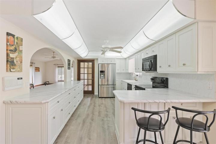 16x10.6 Light and bright kitchen