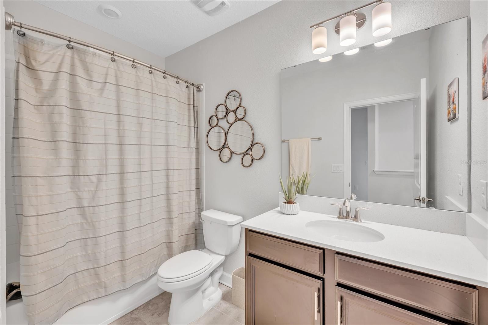 Upstairs Bath servicing bedrooms 2 &amp; 3