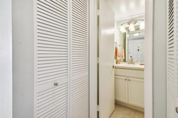 Half Bath / Laundry Closet