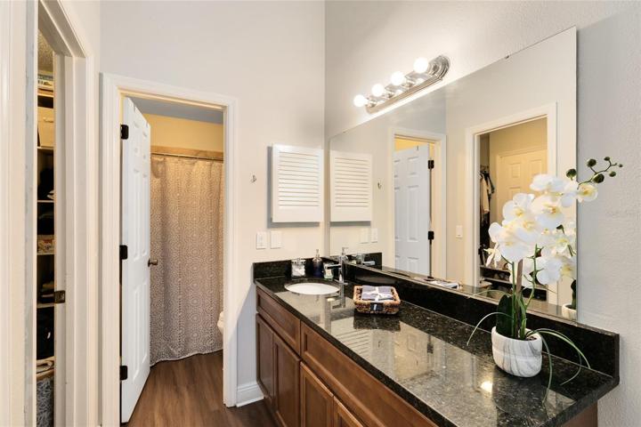 Master bath with oversized vanity