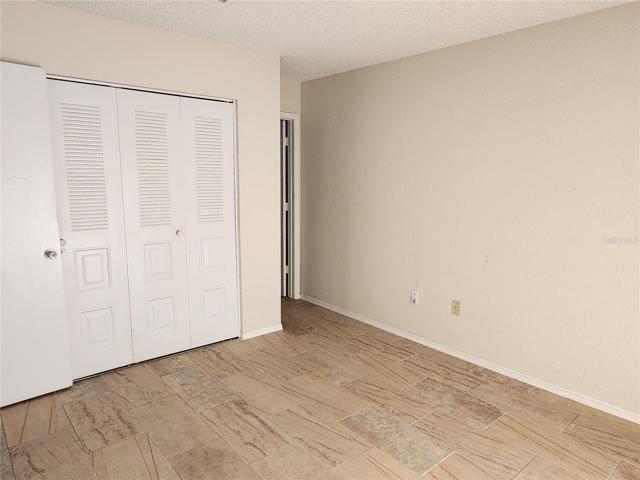 MASTER WITH DOUBLE CLOSET