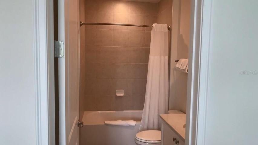 Suite Bathroom - Second Floor