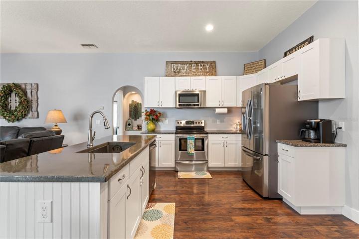 Spacious kitchen