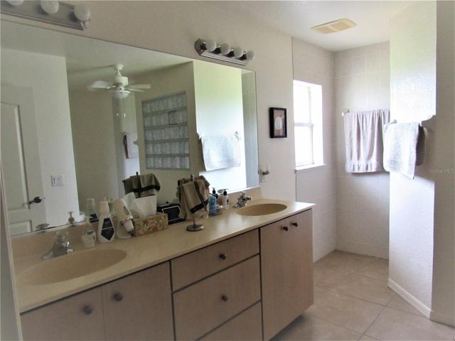 MASTER BATH, DOUBLE SINKS