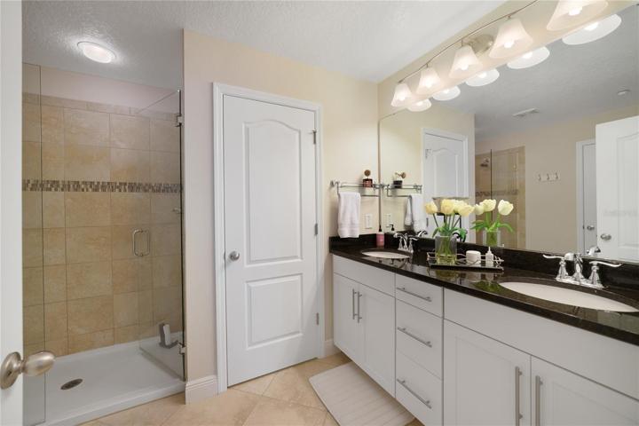 PRIMARY EN-SUITE BATH.
