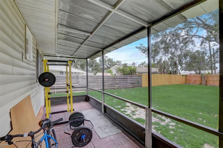 Spacious lanai