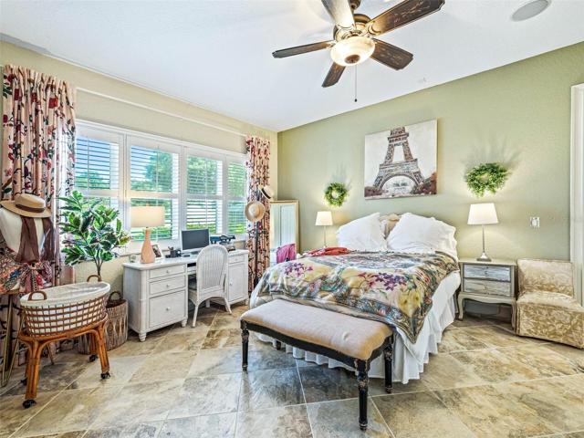 Lots of room for furniture