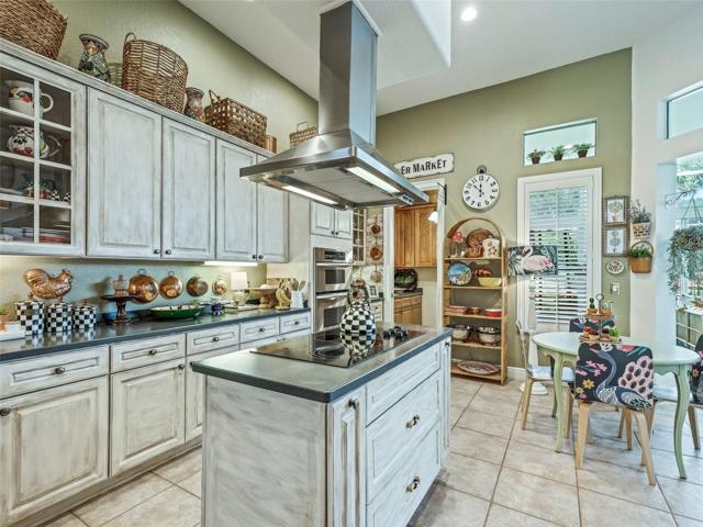 Lots of counter space