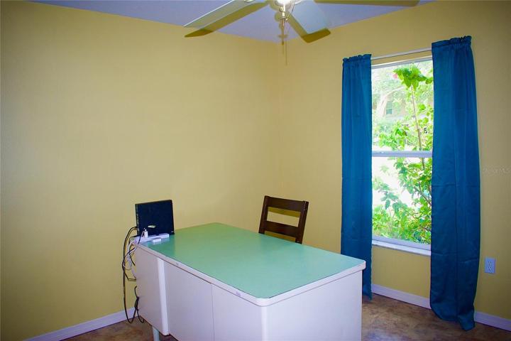 1st bedroom different angle