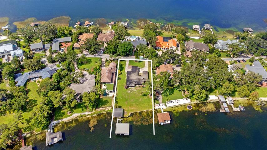 3/4 Acre lakefront lot situated on a quiet peninsula