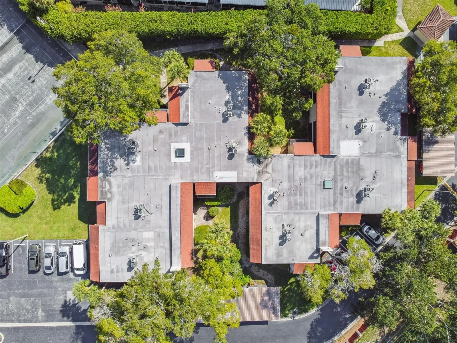 Clearwater, Florida 33761, 2 Bedrooms Bedrooms, 0 ,2 BathroomsBathrooms,Residential,For Sale,ESTANCIA,0,T3462511