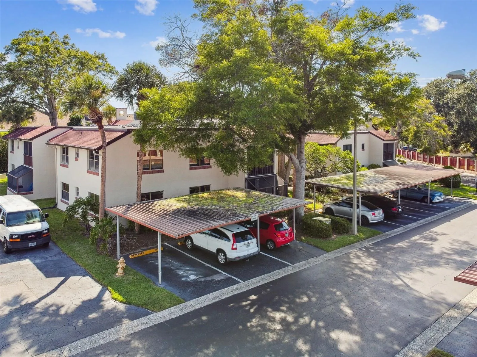 Clearwater, Florida 33761, 2 Bedrooms Bedrooms, 0 ,2 BathroomsBathrooms,Residential,For Sale,ESTANCIA,0,T3462511