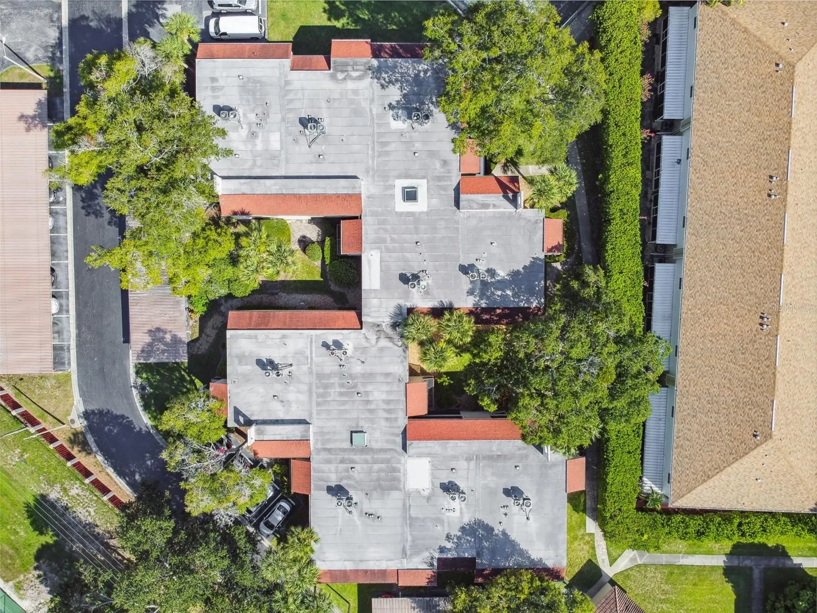 Clearwater, Florida 33761, 2 Bedrooms Bedrooms, 0 ,2 BathroomsBathrooms,Residential,For Sale,ESTANCIA,0,T3462511
