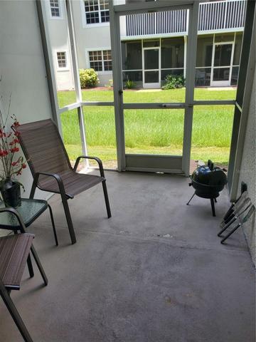 Covered and screen lanai