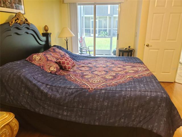 Master bedroom and sliding doors to lanai