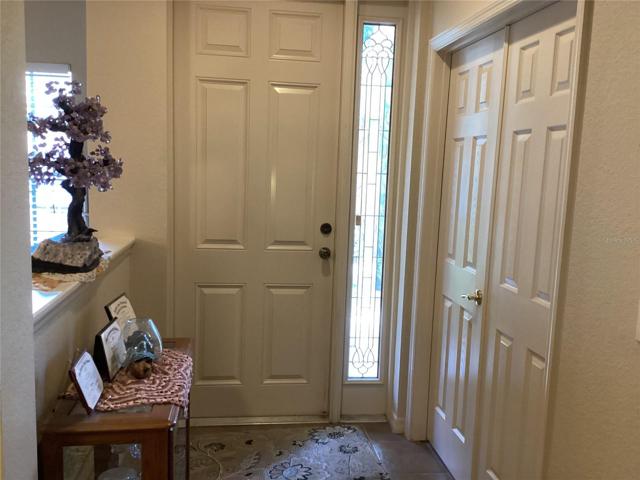 inside foyer/entry