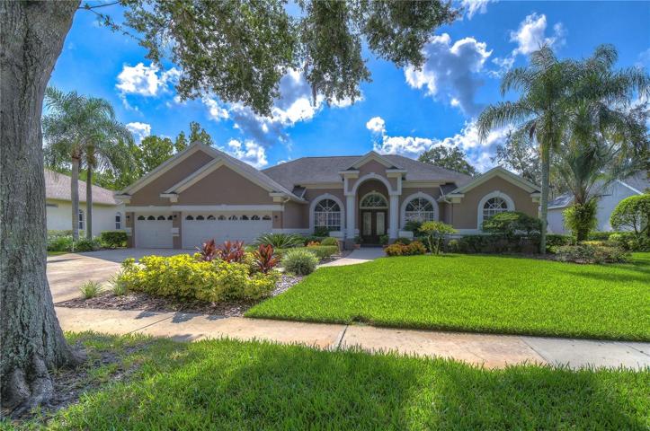 Showstopping family home in sought after River Hills Neighborhood!