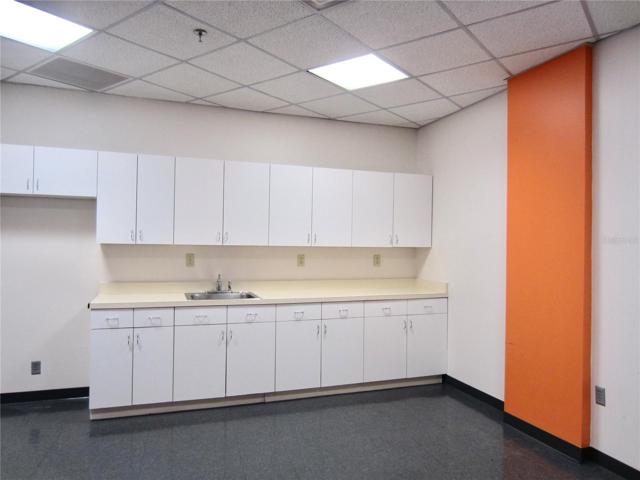Unit 2502 kitchen area
