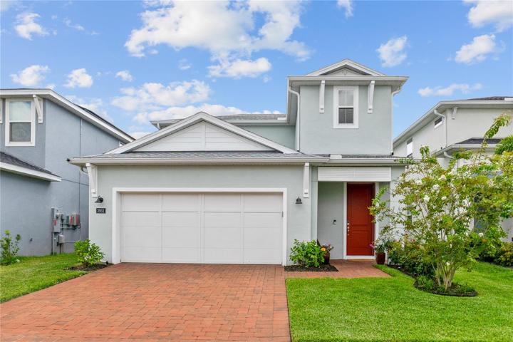 This 3BD/2.5BA +LOFT home has new TILE and BAMBOO WOOD FLOORS throughout for easy maintenance, a MAIN FLOOR PRIMARY SUITE and a spacious fenced yard that can be enjoyed from the SCREENED LANAI and EXTENDED PAVER PATIO!