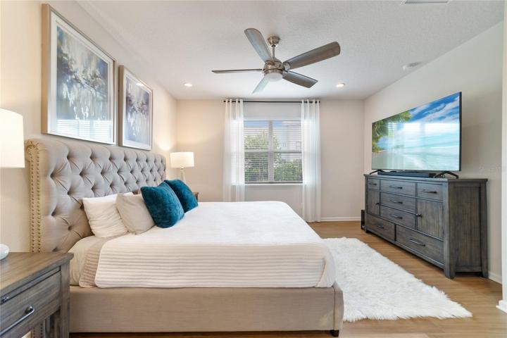 Ideal SPLIT BEDROOMS deliver a retreat on the main floor in your primary suite, complete with a large window for great NATURAL LIGHT, walk-in closet and private bath!