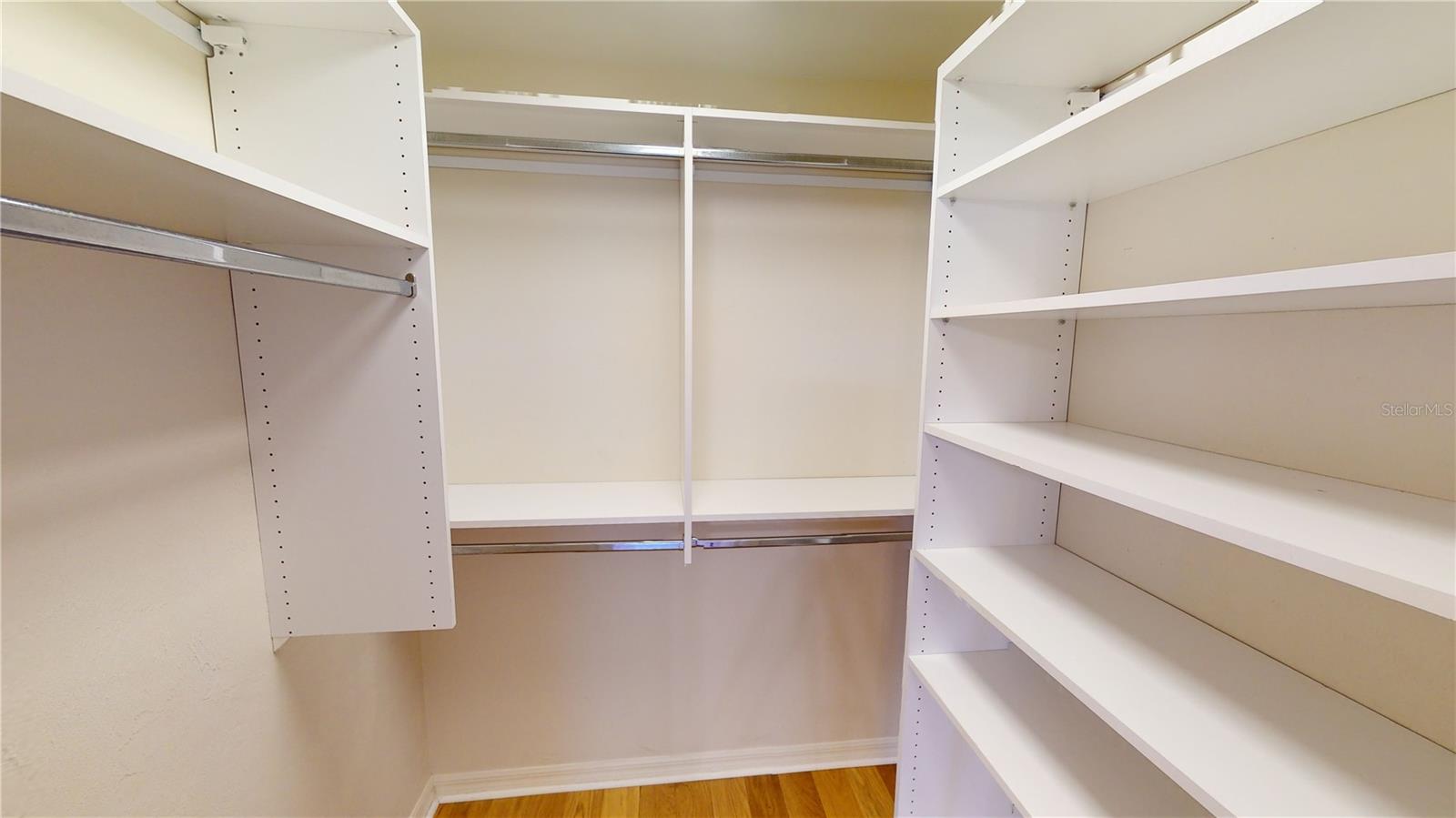 Walk-in closet: Experience the luxury of custom-built closets, featuring adjustable shelves, drawers, and hanging spaces that cater to your unique needs.
