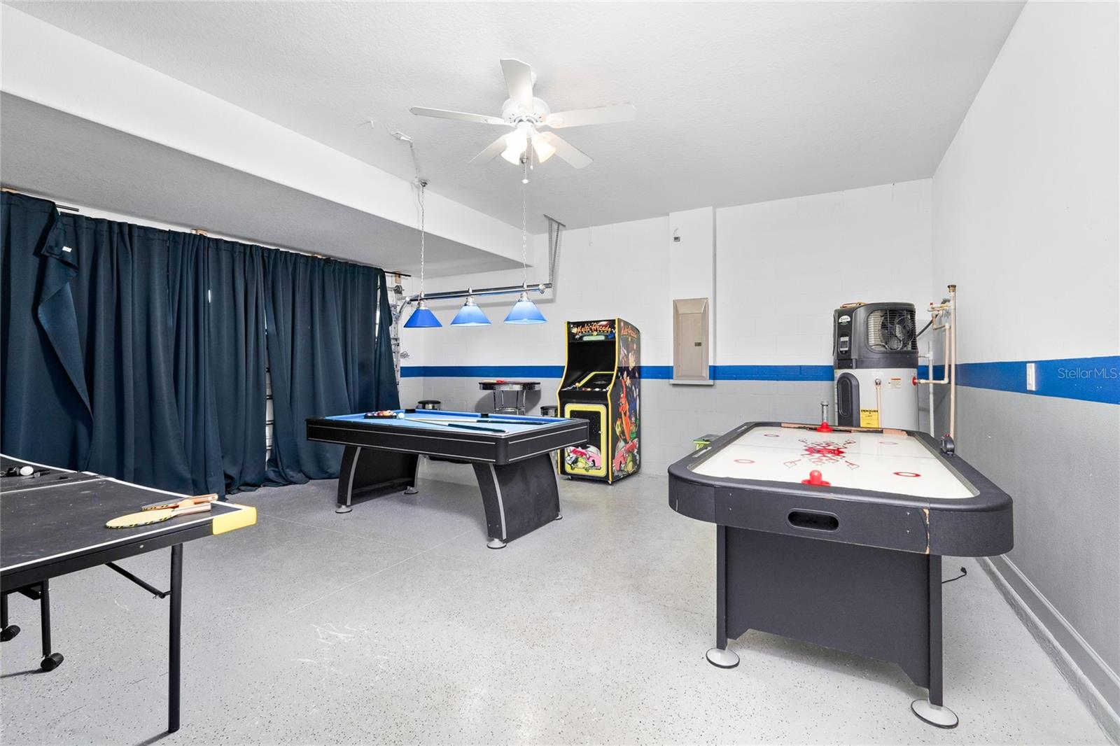 1401 Wexford Way, Davenport, Florida 33896, 6 Bedrooms Bedrooms, ,6 BathroomsBathrooms,Residential,For Sale,WEXFORD,U8208942