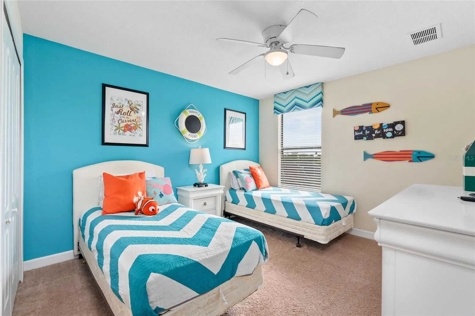 1401 Wexford Way, Davenport, Florida 33896, 6 Bedrooms Bedrooms, ,6 BathroomsBathrooms,Residential,For Sale,WEXFORD,U8208942