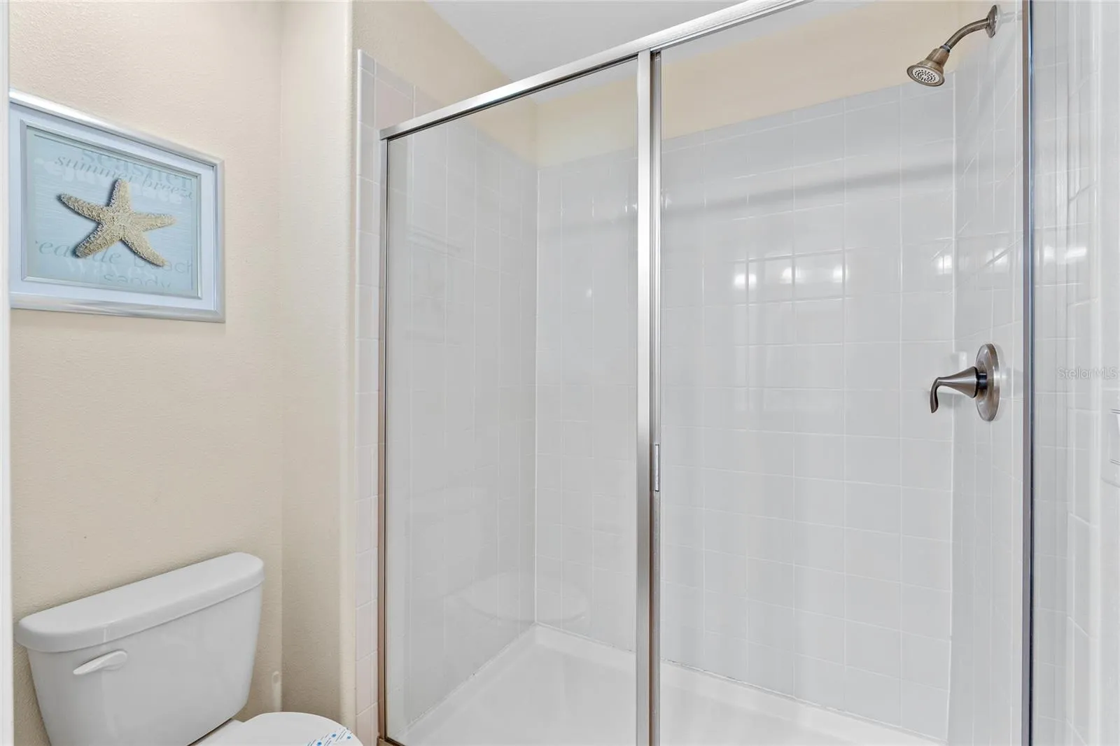 1401 Wexford Way, Davenport, Florida 33896, 6 Bedrooms Bedrooms, ,6 BathroomsBathrooms,Residential,For Sale,WEXFORD,U8208942