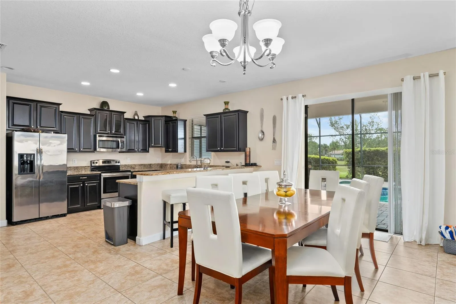 1401 Wexford Way, Davenport, Florida 33896, 6 Bedrooms Bedrooms, ,6 BathroomsBathrooms,Residential,For Sale,WEXFORD,U8208942
