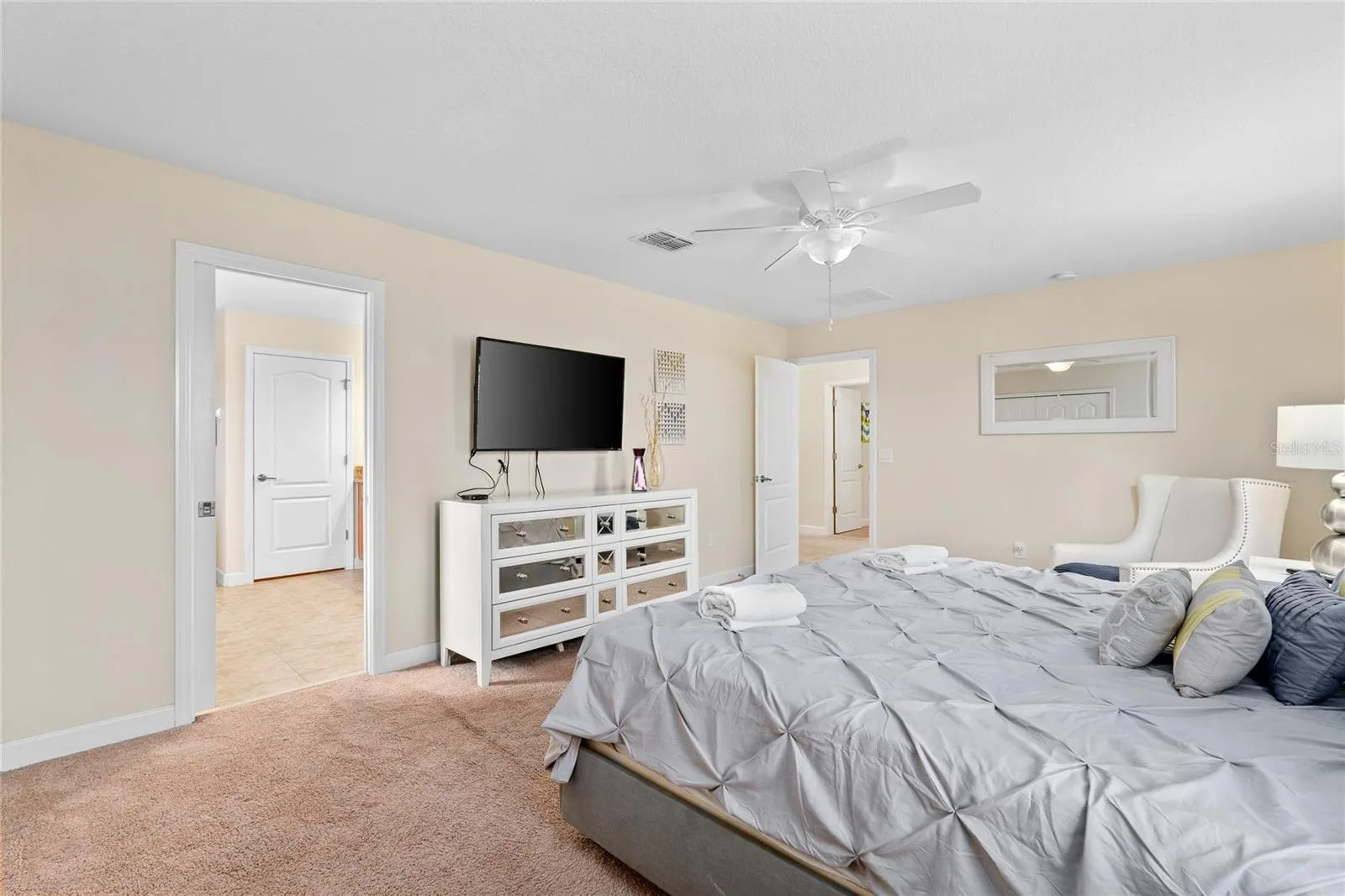 1401 Wexford Way, Davenport, Florida 33896, 6 Bedrooms Bedrooms, ,6 BathroomsBathrooms,Residential,For Sale,WEXFORD,U8208942