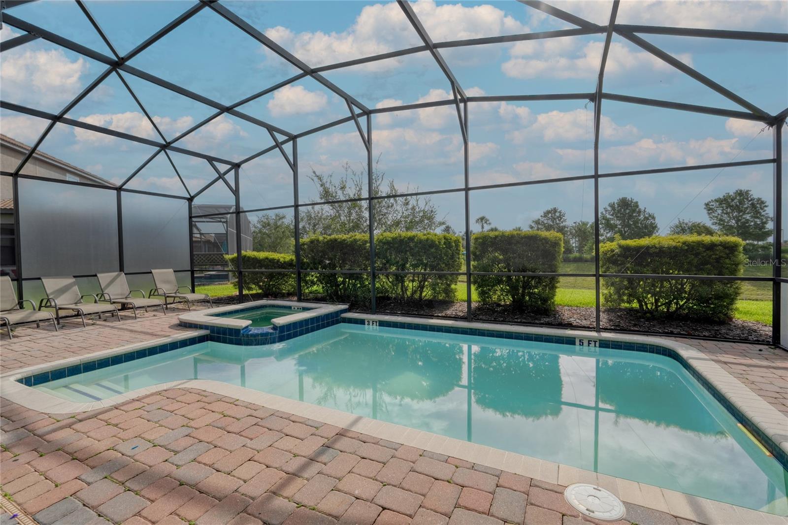 1401 Wexford Way, Davenport, Florida 33896, 6 Bedrooms Bedrooms, ,6 BathroomsBathrooms,Residential,For Sale,WEXFORD,U8208942