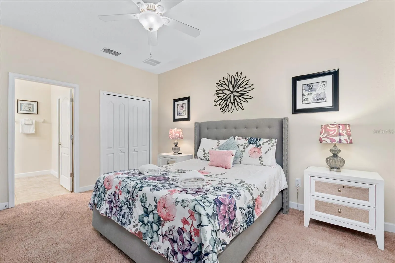 1401 Wexford Way, Davenport, Florida 33896, 6 Bedrooms Bedrooms, ,6 BathroomsBathrooms,Residential,For Sale,WEXFORD,U8208942