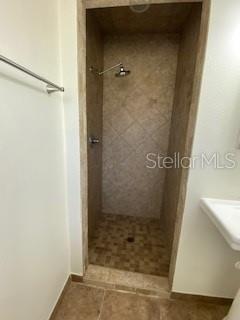 Primary shower
