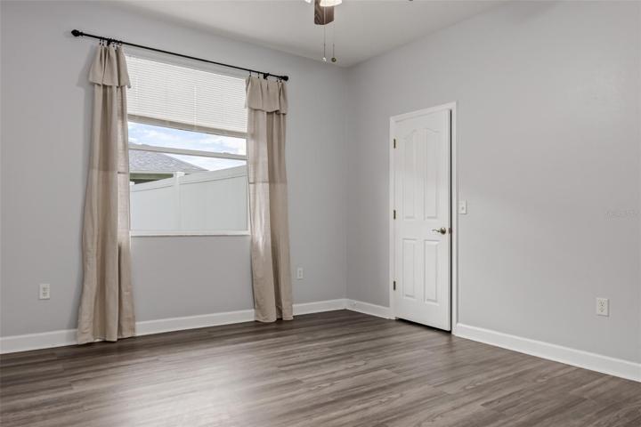 6412 91 Avenue East, Parrish, FL 34219 MLS # A4578299 Ancient OaksBedroom 2 with walk in closet