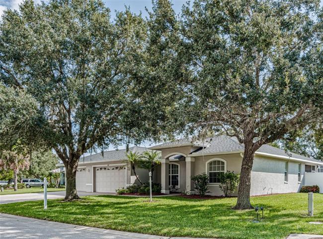 6412 91 Avenue East, Parrish, FL 34219 MLS # A4578299 Ancient OaksBeautiful curb appeal