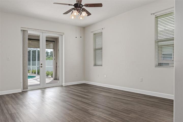 6412 91 Avenue East, Parrish, FL 34219 MLS # A4578299 Ancient OaksMaster Bedroom (1) that opens to lanai and pool
