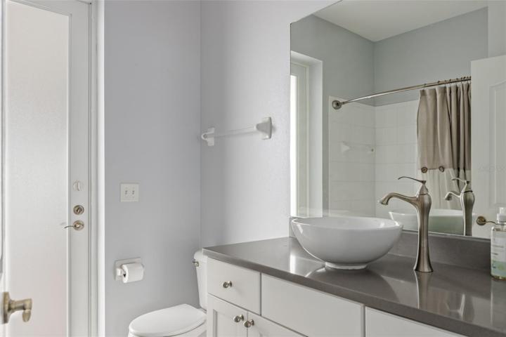6412 91 Avenue East, Parrish, FL 34219 MLS # A4578299 Ancient OaksFull bath #3 and Pool Bath