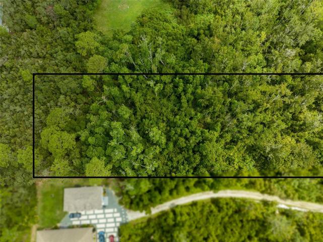 1.41 Acres (150x450) Lots 1,2,3,4,5 & 6 is shown in legal description