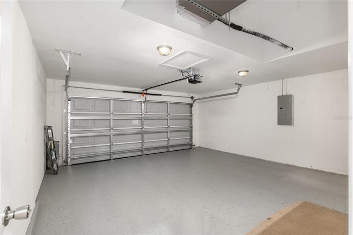 2 Car Garage